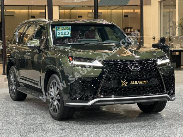 2023 لكزس إل إكس 600