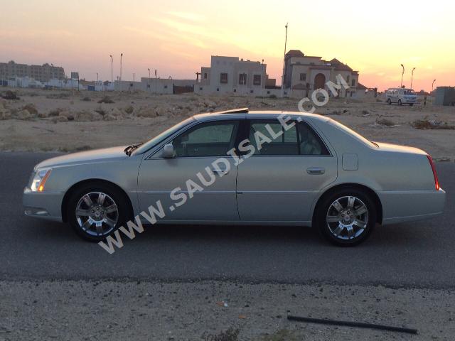 2010 كاديلاك دي تي اس