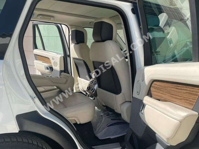 2019 لاند روفر رينج روفر اتش اس اي