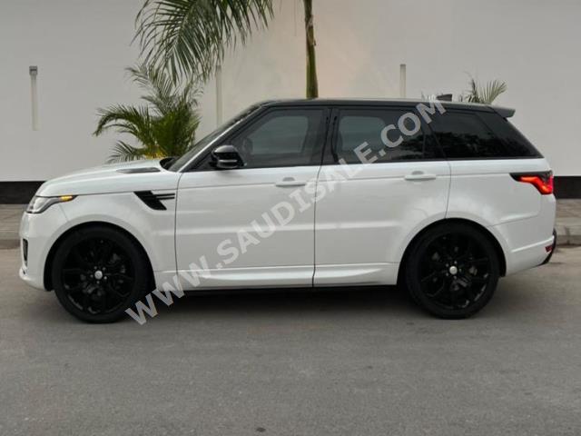 2017 لاند روفر رينج روفر سبورت سوبر تشارج