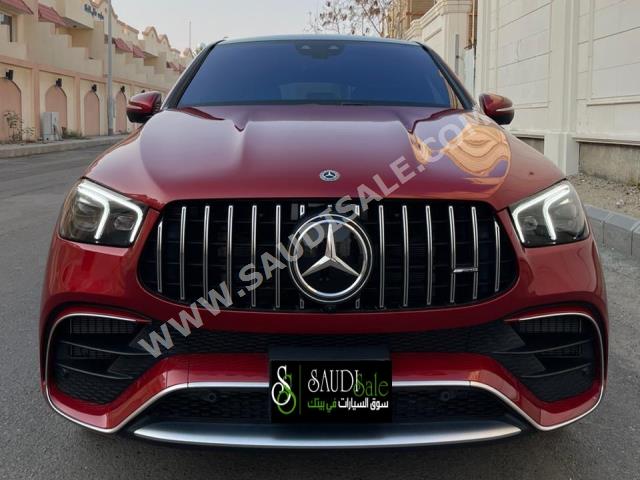 2021 مرسيدس - بنز جي إل إي 63إس أي إم جي