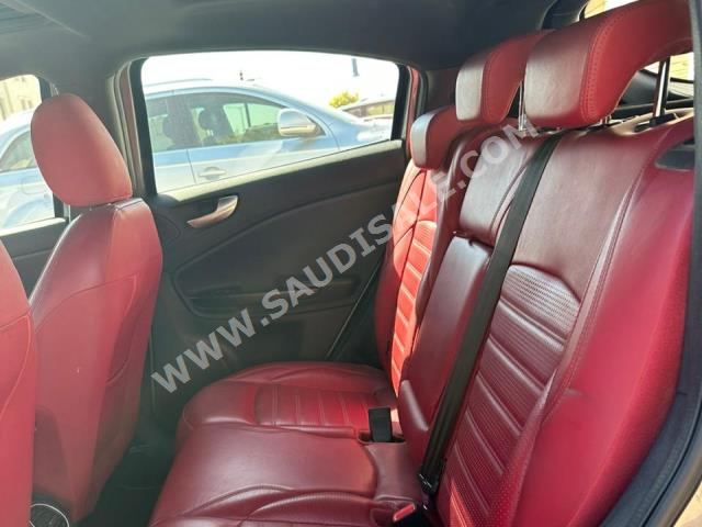 2017 الفا روميو جوليتا