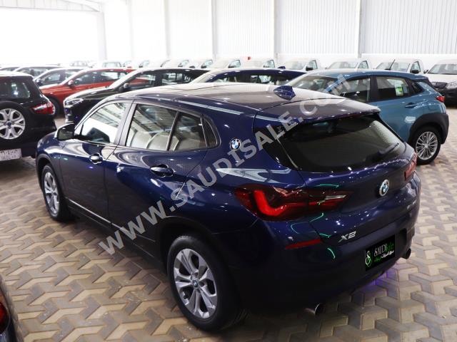 2021 بي ام دبليو الفئة اكس 2