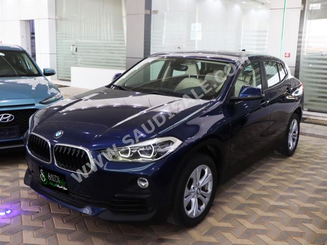 2021 بي ام دبليو الفئة اكس 2