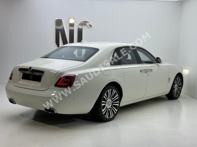 2021 رولز رويس قوست