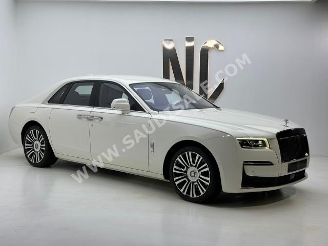 2021 رولز رويس قوست