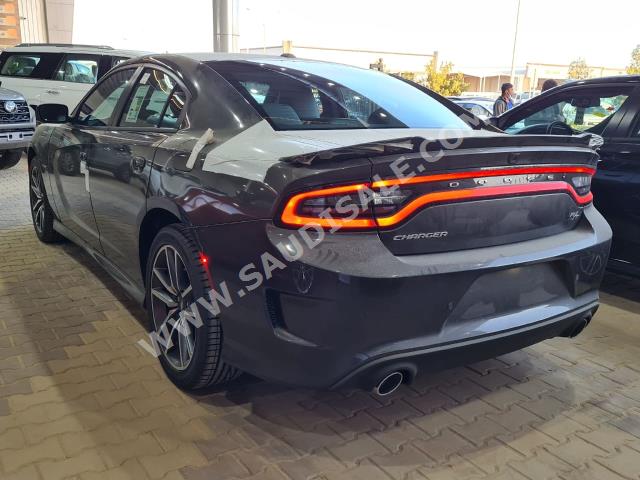 2021 دودج تشارجر ار تي