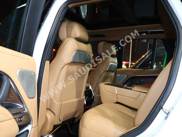 2022 لاند روفر رينج روفر اوتوبيوغرافي