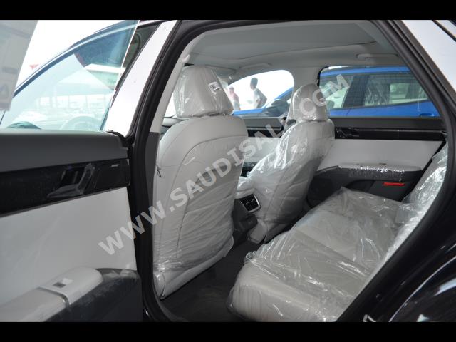 2024 هيونداي ازيرا