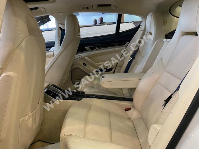 2010 بورش بانميرا توربو