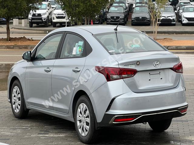 2023 هيونداي اكسنت