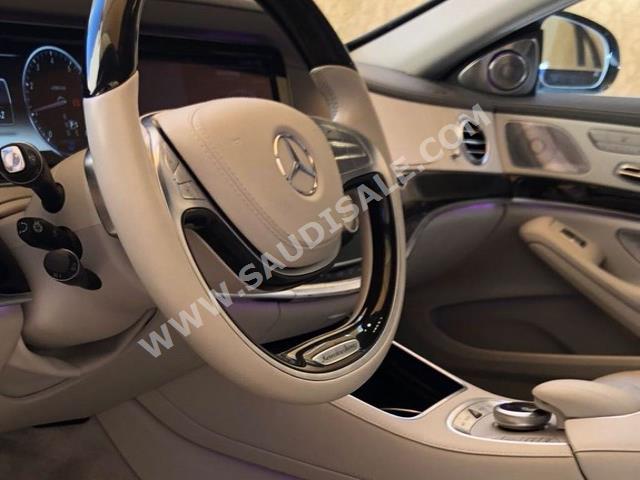 2014 Mercedes-Benz S 550