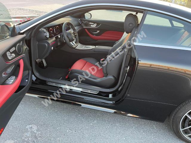 2022 مرسيدس - بنز إي 200 كوبيه