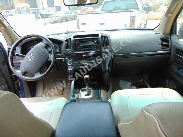 2009 Toyota Land Cruiser GXR