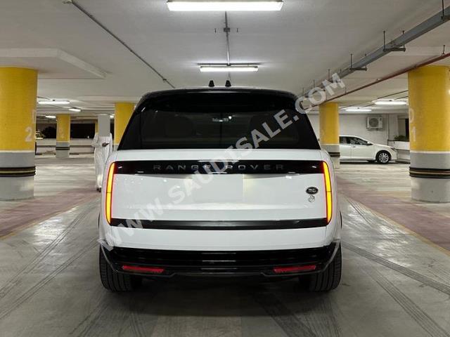 2023 لاند روفر رينج روفر فوج اتش اس اي