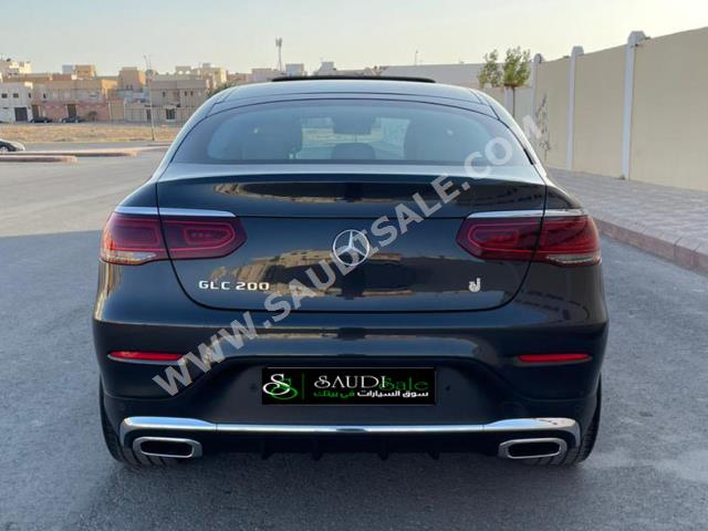 2021 مرسيدس - بنز جي إل سي 200 كوب