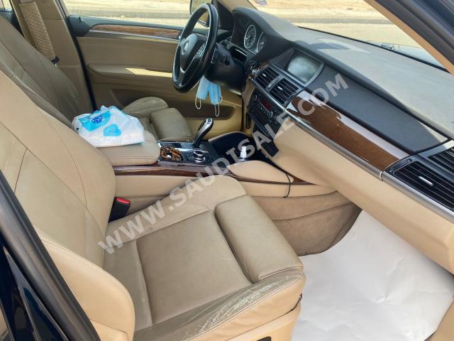 2013 بي ام دبليو الفئة اكس 6