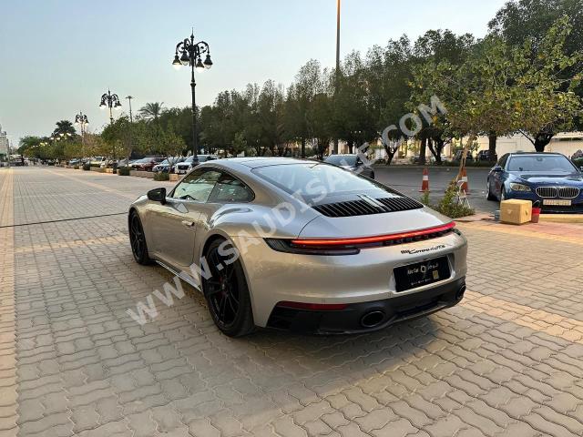 2023 بورش 911 كاريرا 4 جي تي اس