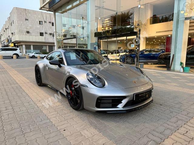 2023 بورش 911 كاريرا 4 جي تي اس