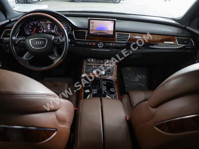 2011 اودي اي 8 ال