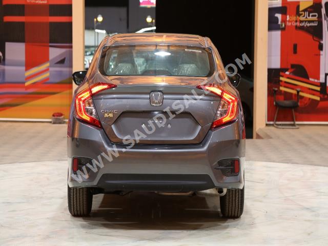 2018 هوندا سيفيك