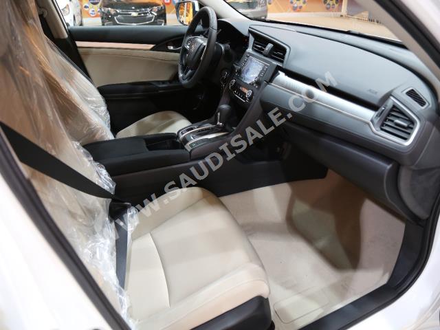 2018 هوندا سيفيك