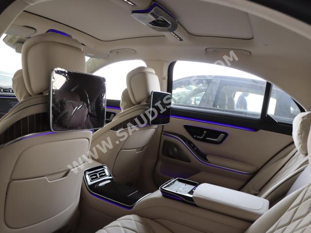 2022 مرسيدس - بنز إس 500