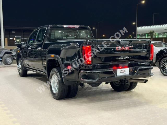 2022 جي ام سي سييرا اتش دي 3500
