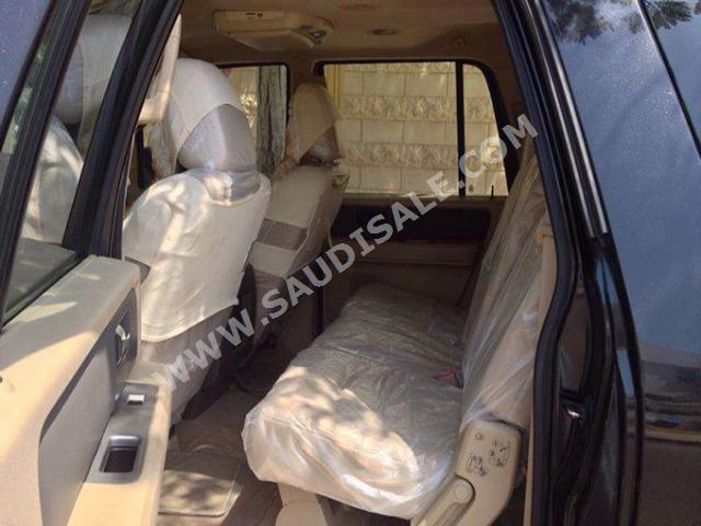 2010 فورد اكسبيديشن