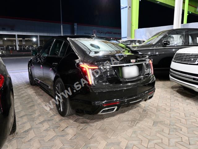 2022 كاديلاك سي تي 5