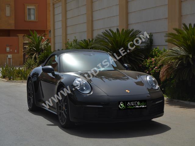 2020 Porsche 911 Carrera 4S