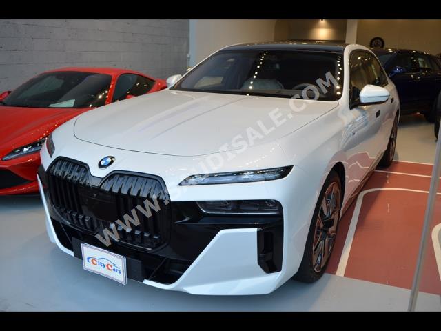 2023 بي ام دبليو الفئة السابعة 760 إل أي