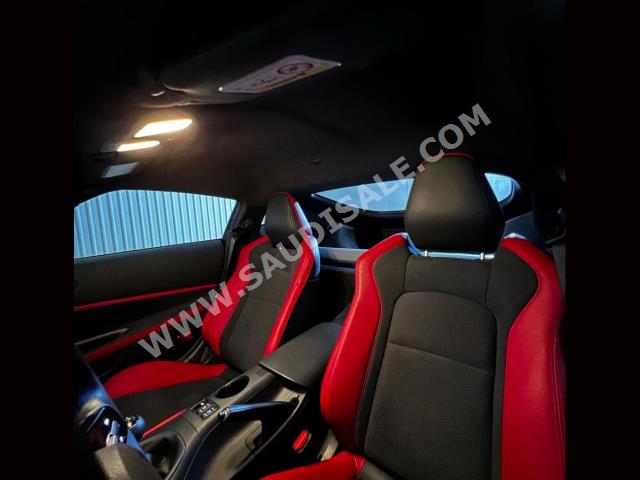 2023 نيسان زد 370