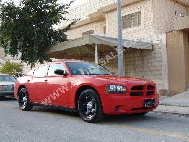2010 دودج تشارجر بوليسي