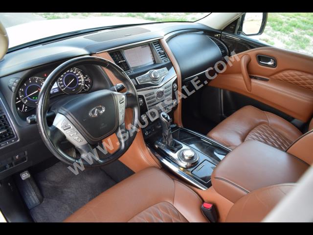 2018 انفينيتي كيو اكس 80