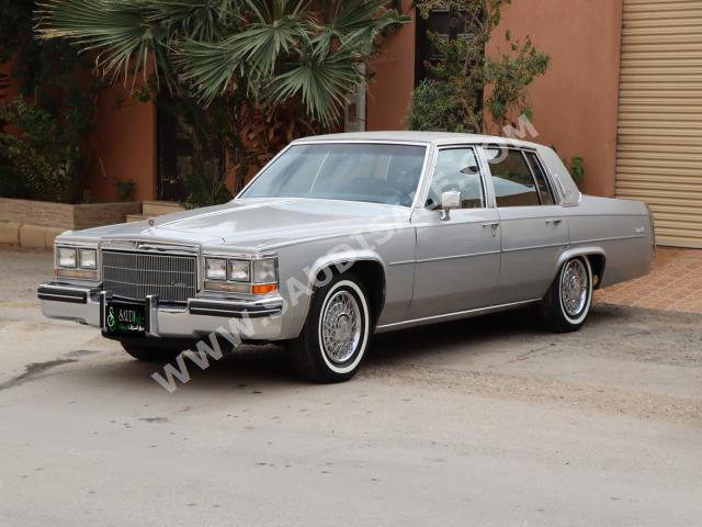 1984 كاديلاك ديفيل