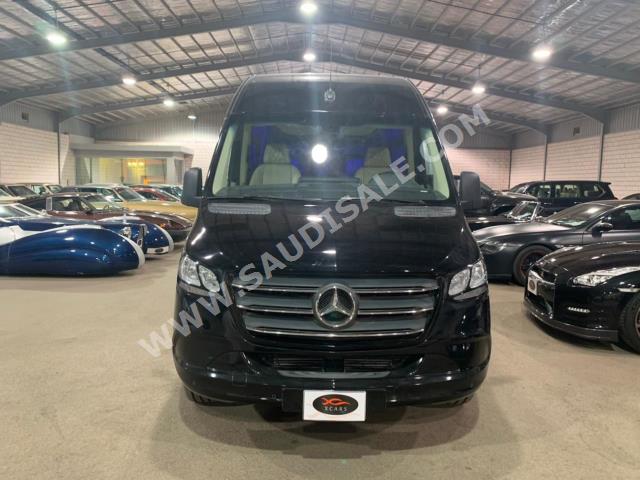 2021 مرسيدس - بنز سبرنتر