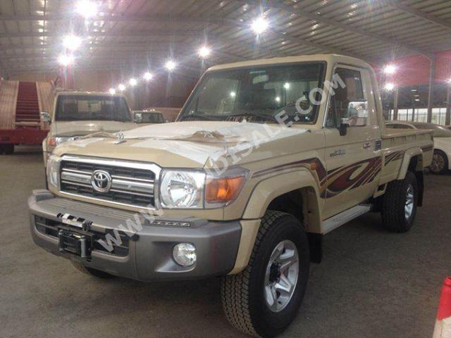 2014 Toyota Land Cruiser LX