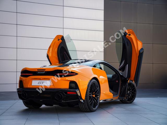 2023 مكلارين جي تي