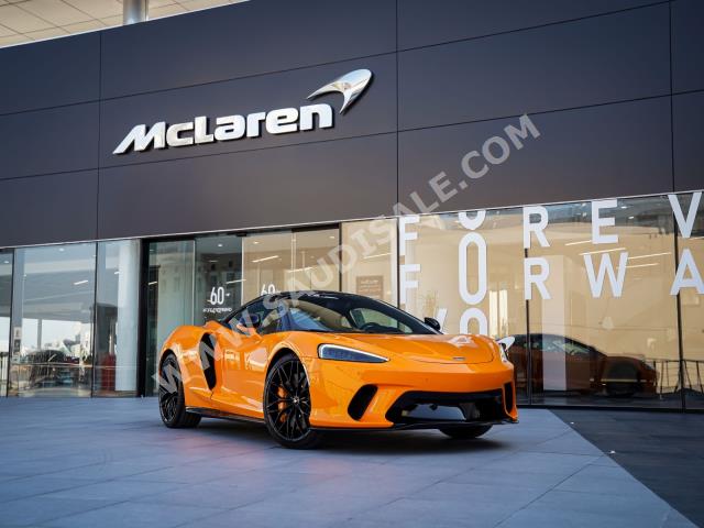 2023 مكلارين جي تي