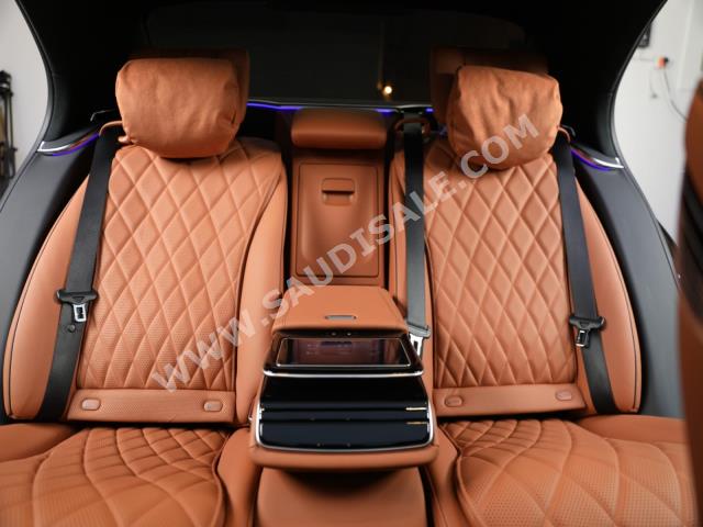 2022 Mercedes-Benz S 580