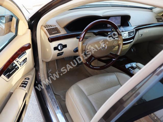 2010 مرسيدس - بنز إس 350 أي إم جي