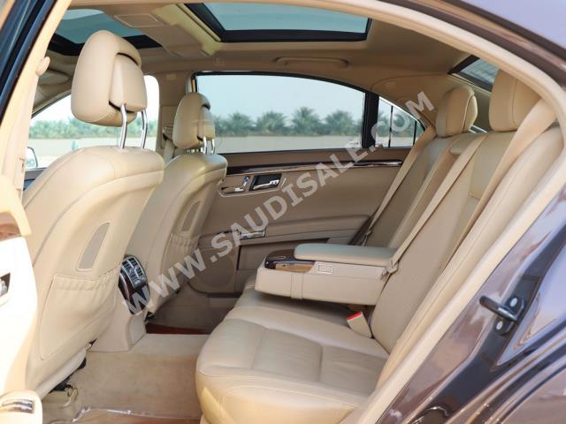 2010 مرسيدس - بنز إس 350 أي إم جي