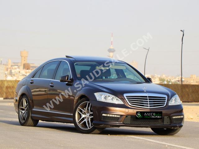 2010 مرسيدس - بنز إس 350 أي إم جي