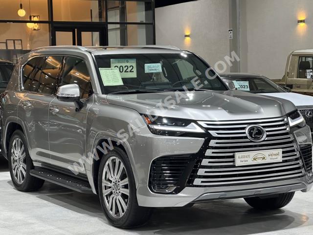 2022 لكزس إل إكس 600 في أي بي