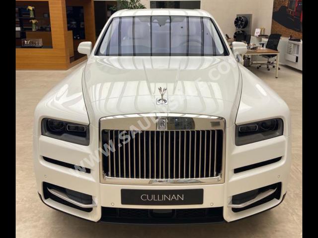 2021 رولز رويس كولينان