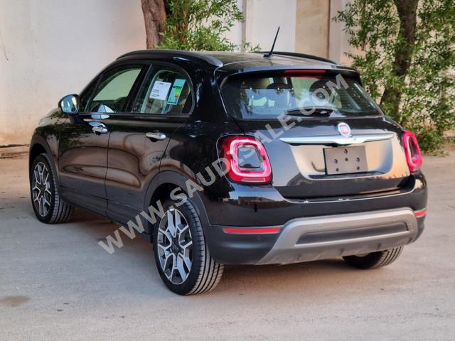 2022 فيات 500 اكس