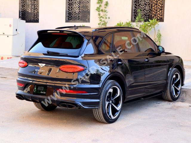 2022 بنتلي بنتايجا اس