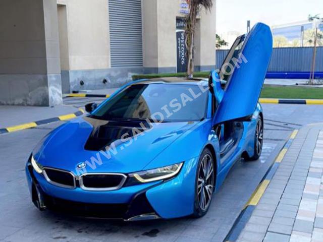 2017 BMW i8