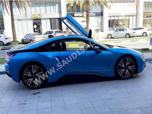 2017 BMW i8